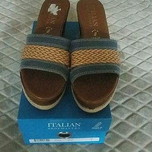 New- Italian Shoemakers Denim Wedges SZ 9